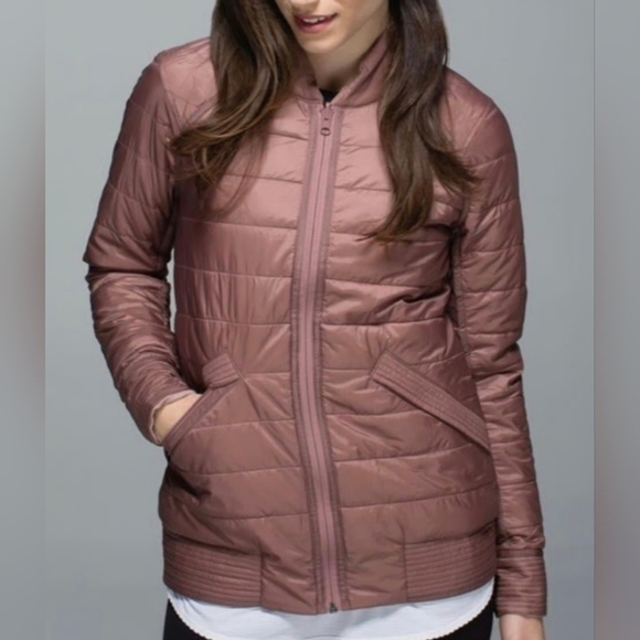 Lululemon Athletica Women's Puffer Jacket in Mauve - Picture 1 of 8
